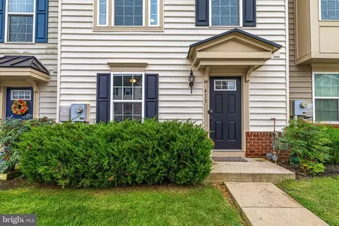 413 Laurel Oak Ln, Seven Valleys, PA 17360