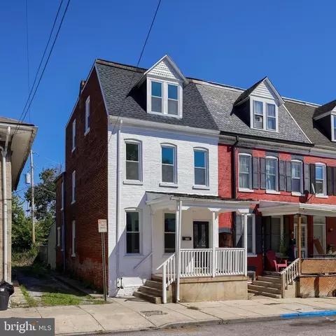 213 S West St, York, PA 17401