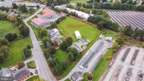 310 N Constitution Ave, New Freedom, PA 17349