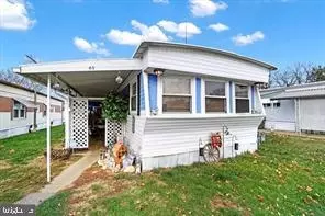45 Lawson Ct, York, PA 17408
