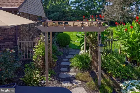 Exterior - 4775 Libhart Mill Rd, Hellam, PA 17406 photo 5 of 14