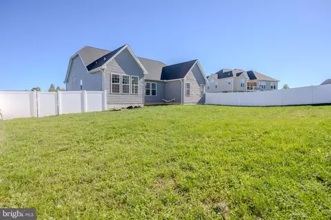 225 Ripple Dr, Hanover, PA 17331 photo 22