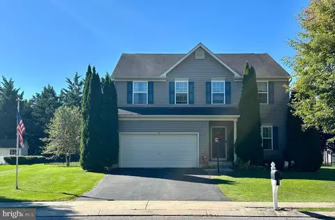 3131 S King Richards Ct, York, PA 17408