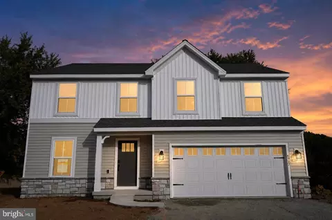 6917 Reynolds Mill Rd, Seven Valleys, PA 17360