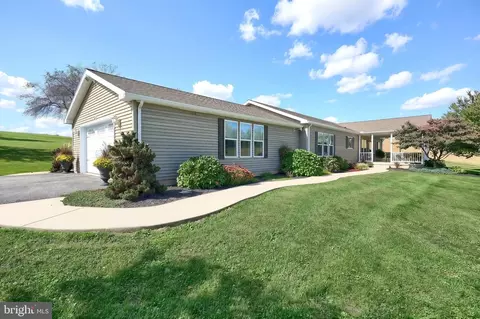 850 Gebhart Rd, Windsor, PA 17366 photo 7