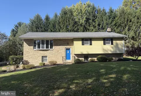 420 School Rd, York, PA 17407