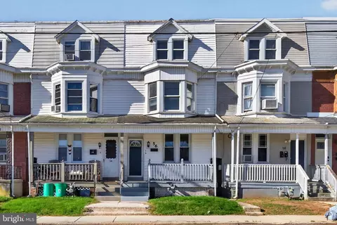 56 N State St #125, York, PA 17403