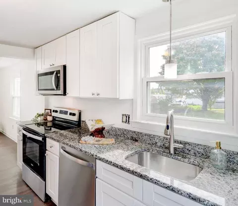 Kitchen - 2164 Windsor Rd, Windsor, PA 17366 photo 2 of 2