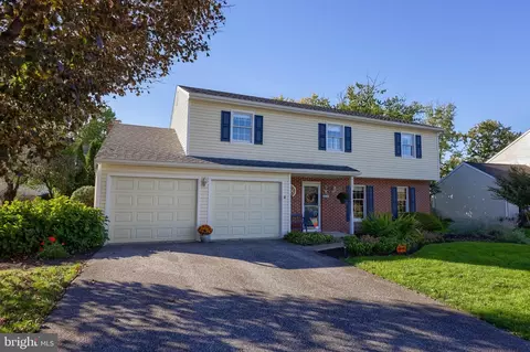 4160 Abbey Ln, York, PA 17402