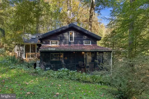 466 Bank Hill Rd, Wrightsville, PA 17368