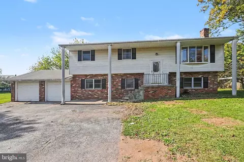 977 Lewisberry Rd, Lewisberry, PA 17339