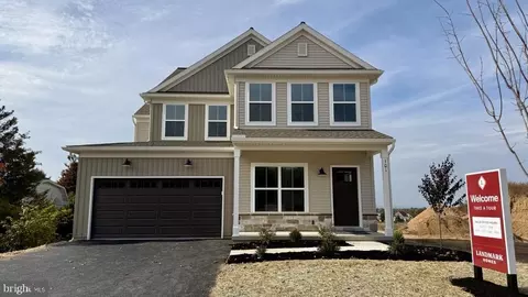 101 Cardinal Ct, York, PA 17408