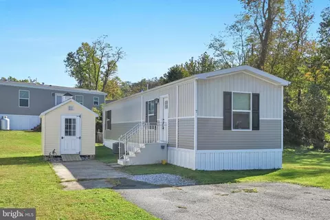 7 2nd St, York, PA 17406