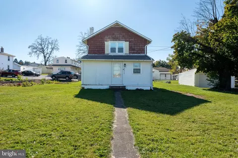 3636 Carlisle Rd, Dover, PA 17315