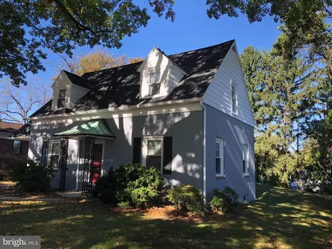 353 Edgehill Rd, York, PA 17403