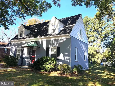 353 Edgehill Rd, York, PA 17403
