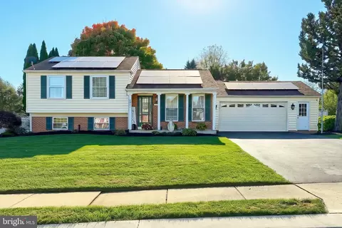 1617 Yorktowne Dr, York, PA 17408