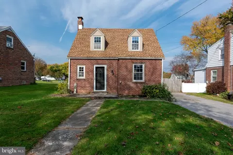140 Evergreen Ln, York, PA 17408