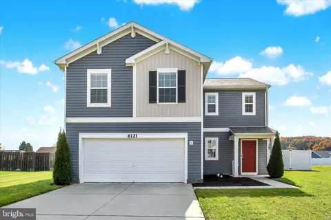 6121 Deborah Dr, Spring Grove, PA 17362