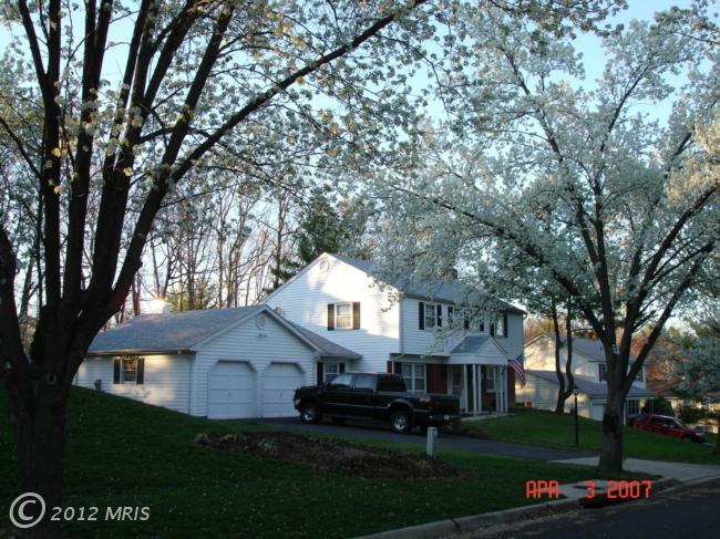 12311 Shadetree Ln, Laurel, MD 20708 photo 1