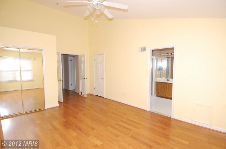 9302 Frensham Ct, Laurel, MD 20708 photo 1