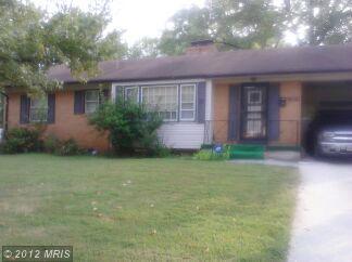 9110 Wellington Pl, Lanham, MD 20706 photo 1