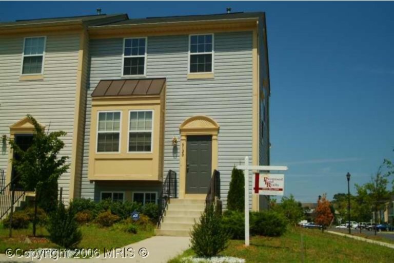 6120 Blacksmith Dr, District Heights, MD 20747 photo 1