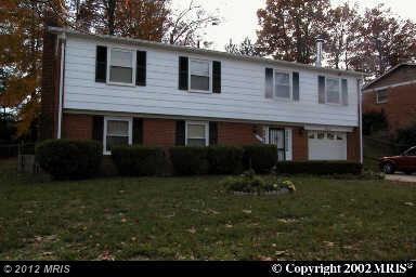 6111 Armor Dr, Clinton, MD 20735 photo 1