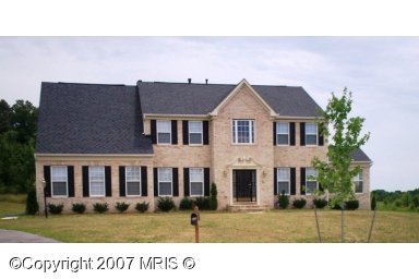 2919 Pumpkin St, Clinton, MD 20735 photo 1