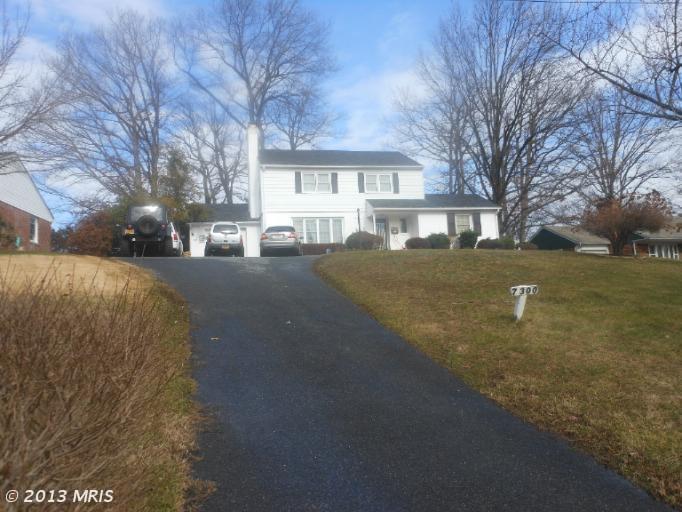 7300 Riverdale Rd, Lanham, MD 20706 photo 1