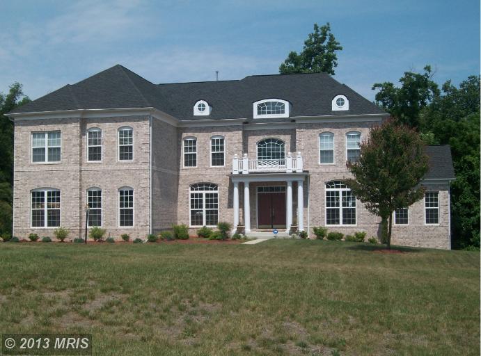 12208 Broken Lance Ct, Clinton, MD 20735 photo 1