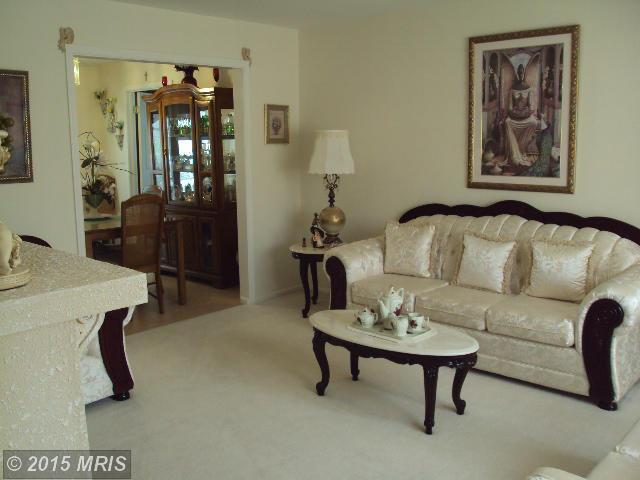 10214 Bignonia Dr, Laurel, MD 20708 photo 1