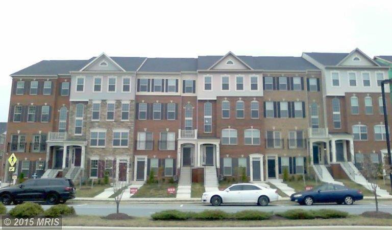 9140 Ruby Lockhart Blvd, Lanham, MD 20706 photo 1