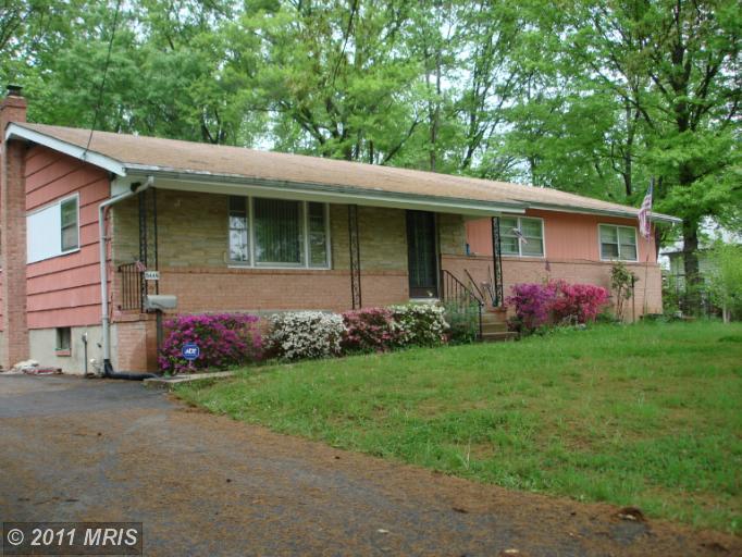 9446 Worrell Ave, Lanham, MD 20706 photo 1