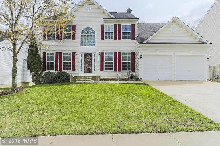 9811 Pheasant Run Ct, Laurel, MD 20708 photo 1