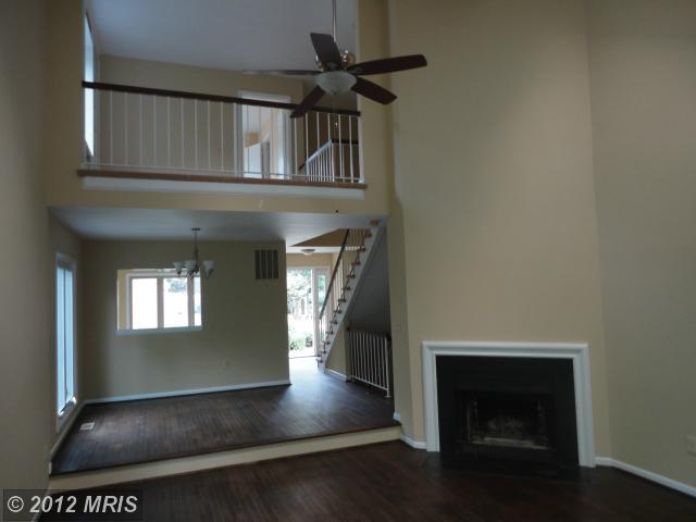 4759 Timber Ridge Dr, Dumfries, VA 22025 photo 1