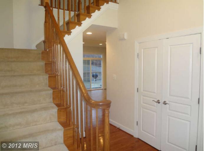 3466 Logstone Dr, Triangle, VA 22172 photo 1