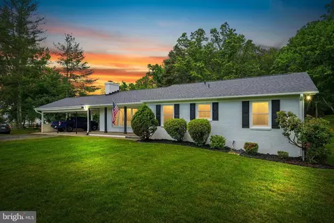 453 Buck Mountain Rd, Earlysville, VA 22936