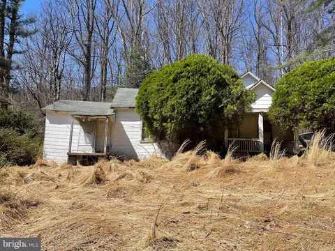 4100 Heards Ln, Afton, VA 22920