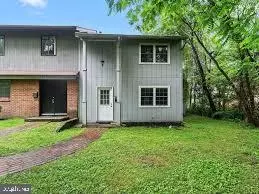 133 Woodlake Dr, Charlottesville, VA 22901