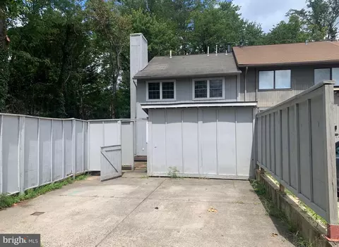 133 Woodlake Dr, Charlottesville, VA 22901