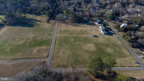 16 Johnson St, Onancock, VA 23417 photo 11