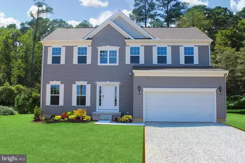 38116 Castaway Dr, Greenbackville, VA 23356