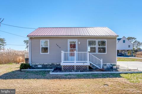 7316 E Side Rd, Chincoteague Island, VA 23336