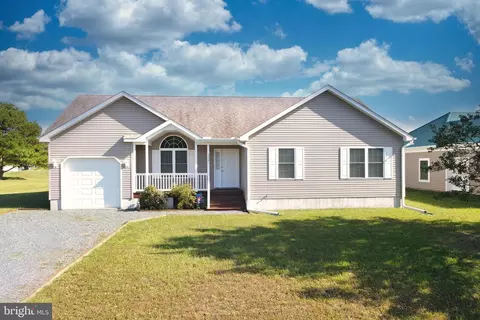3341 Navigator Dr, Greenbackville, VA 23356