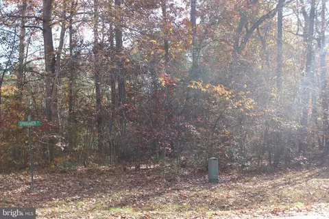 2364 Mayflower Dr, Greenbackville, VA 23356