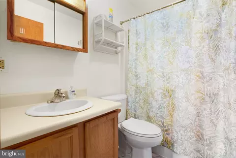 Bath - 9379 Southwind Rd, Atlantic, VA 23303 photo 1 of 2