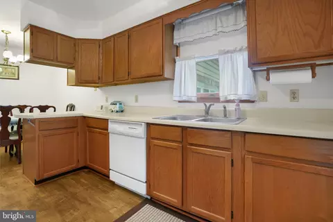 Kitchen - 9379 Southwind Rd, Atlantic, VA 23303 photo 2 of 3