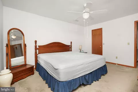 Bedroom - 9379 Southwind Rd, Atlantic, VA 23303 photo 3 of 6