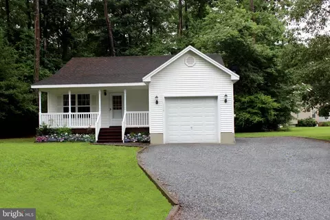 1518 Brigantine Blvd, Greenbackville, VA 23356